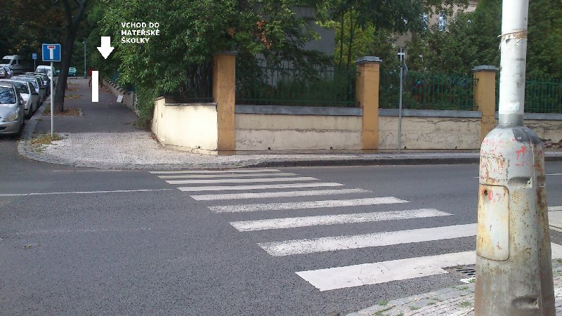 Přechod u mateřské školky