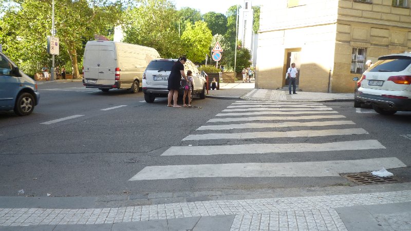 Nebezpečný přechod v ulici Na Březince