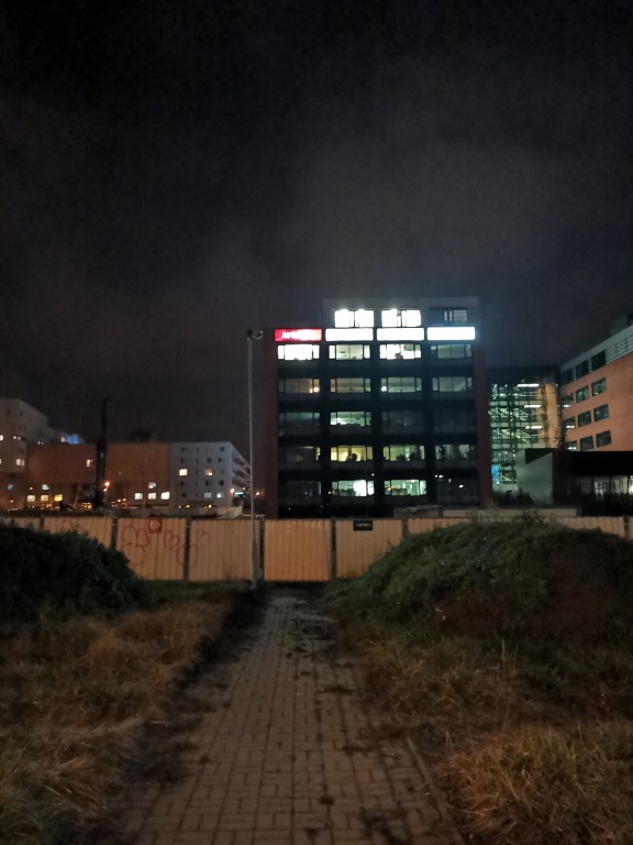 Metro Opatov a Litochlebské náměstí 