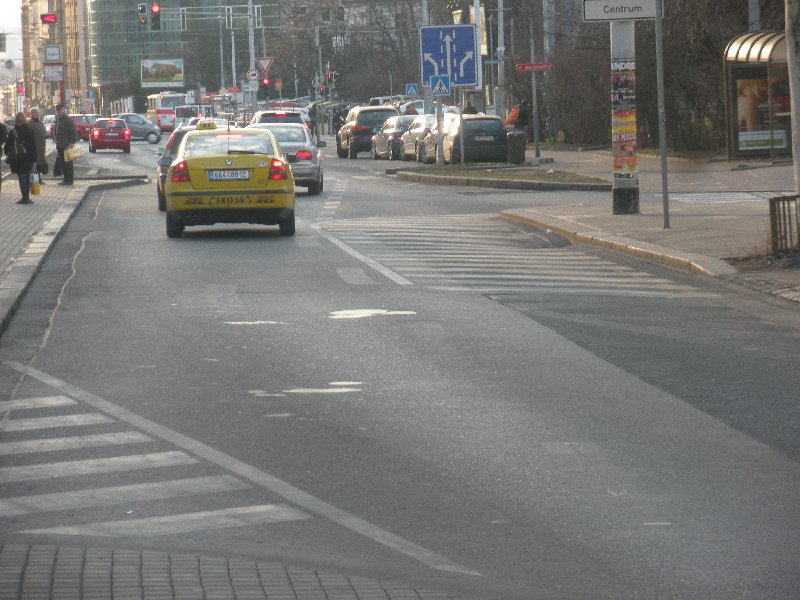 Špatné VDZ u tram. zastávky Ohrada.Praha 3