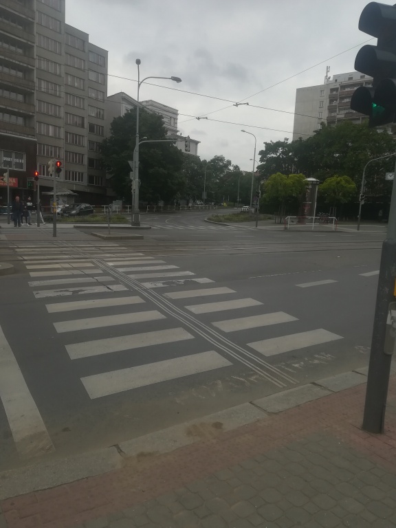Velmi krátká Zelená na přechodu na Olšanském Náměstí Pha 3 Žižkov