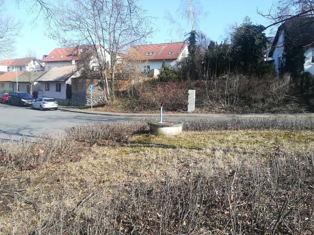 Obecní studny Hostavice ve správě MÚ Praha 14