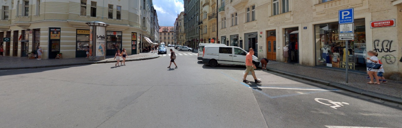Nevhodná poloha přechodu pro chodce