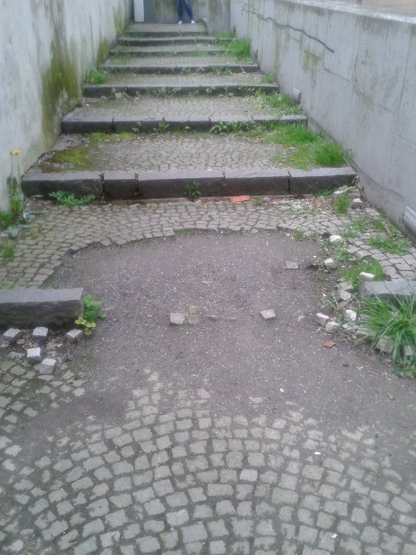 Schodiště u Olšanských hřbitovů
