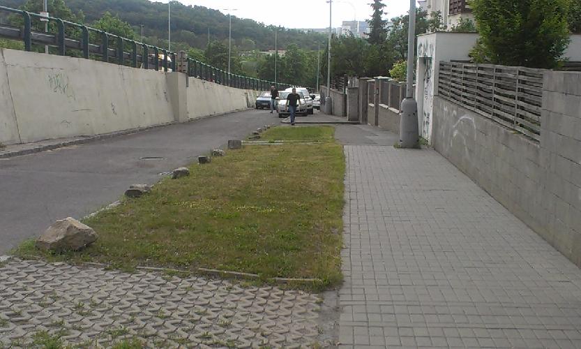 Zábrany parkování na chodníku