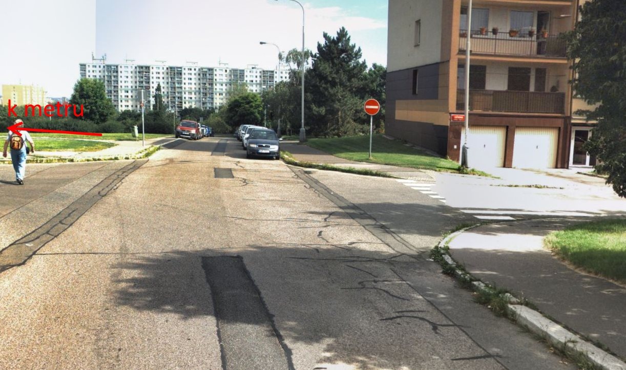 Vysoké obruby a parkování v křiž. U Chodovského hřbitova - Lečkova