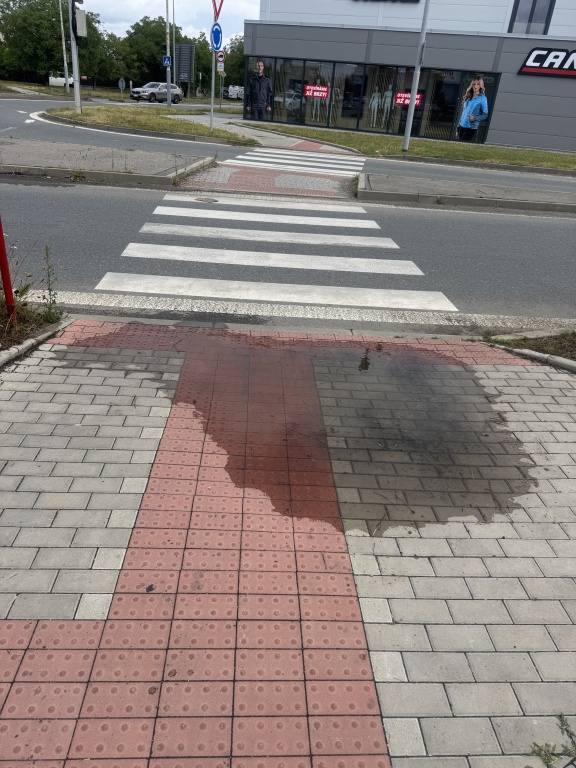 Prechod OC Kunratice